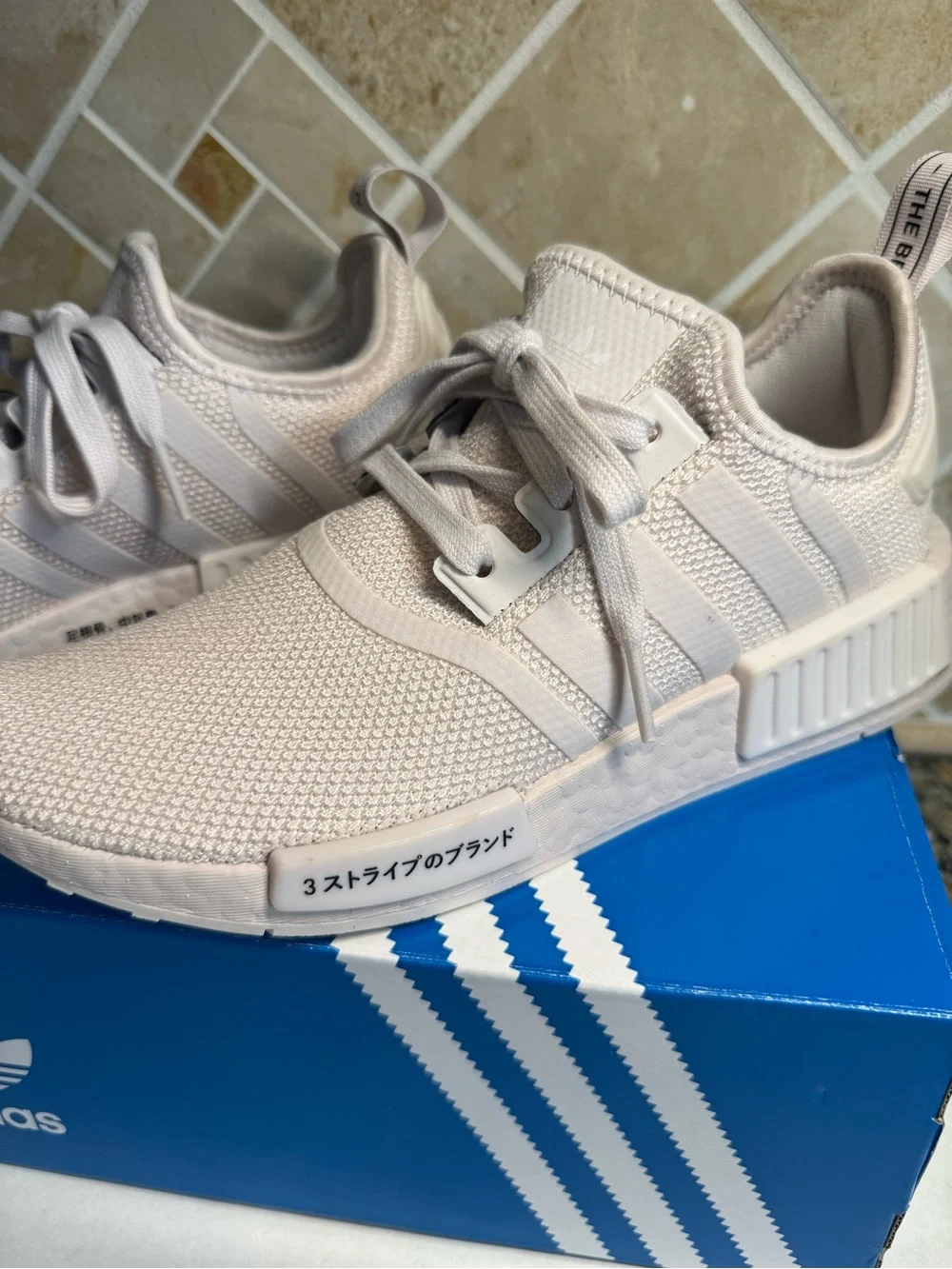 adidas NMD R1 Women’s Size7 White Japanese Text Boost Sneakers New No Box